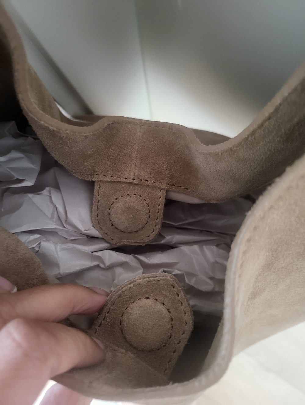 Suede Hobo Shoulder Bag - Taupe - Picture 6 of 6